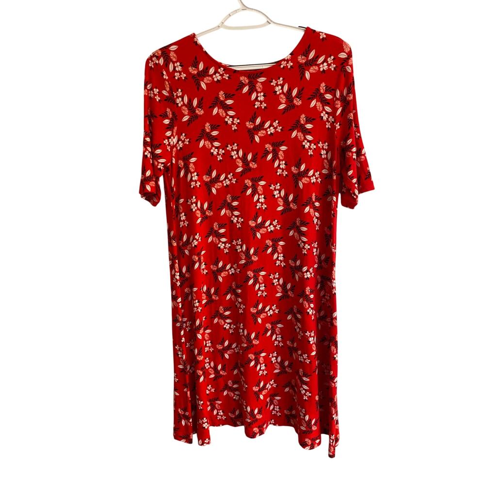 LR3108 St. John's Bay Red Floral Swing Dress Medium Midi Casual Stretch Knit - Picture 3 of 8